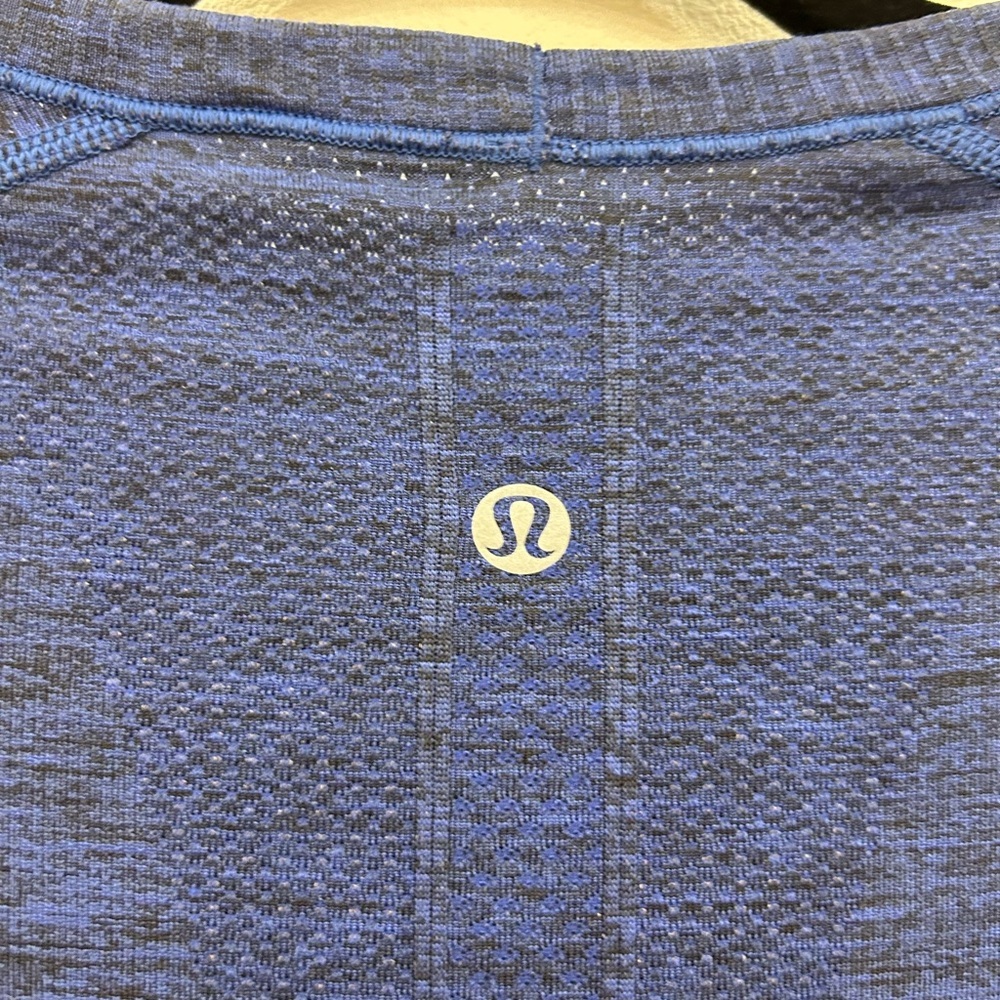 Lululemon Swiftly Tech Long Sleeve Crew Sz 4 Athletic Workout Athleisure Gym Run - Picture 6 of 6